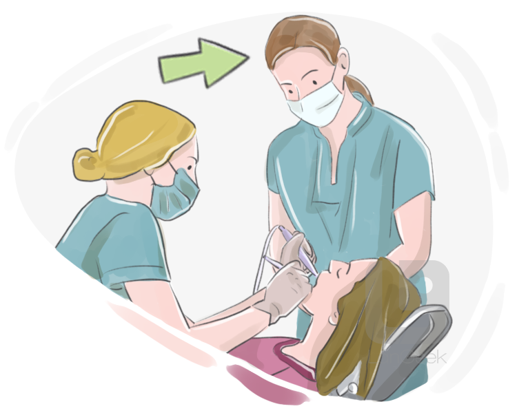 dental assistant definition and meaning