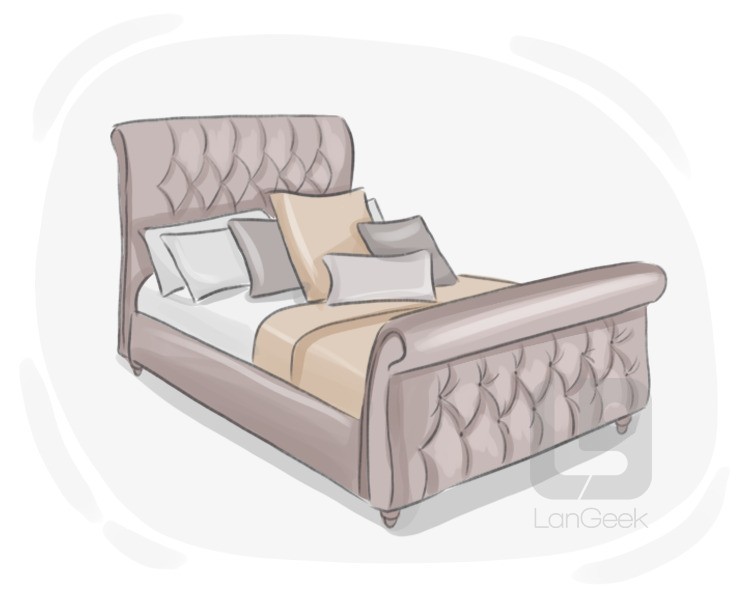 sleigh bed definition and meaning