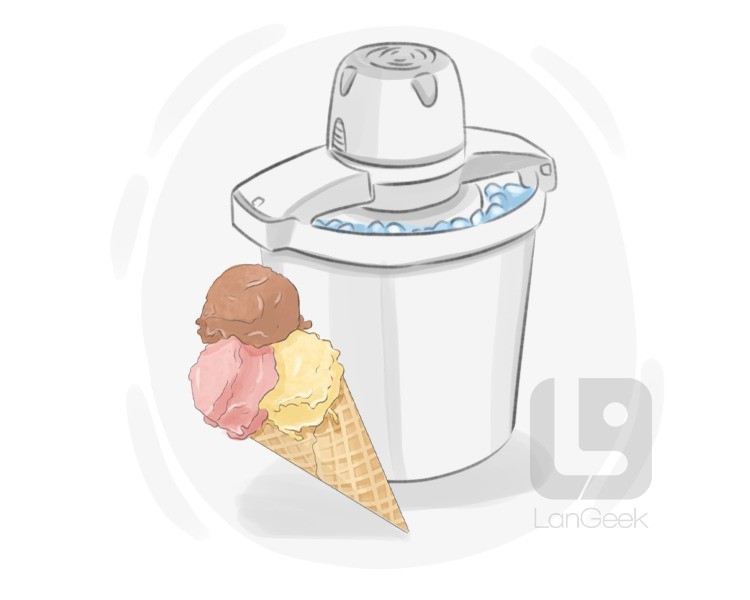 ice cream maker definition and meaning