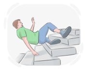 to [have] two left feet