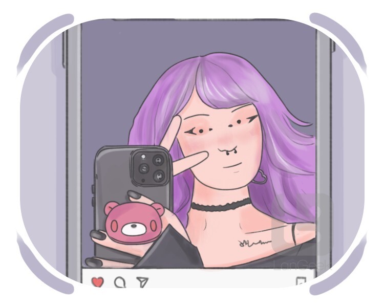 e-girl definition and meaning
